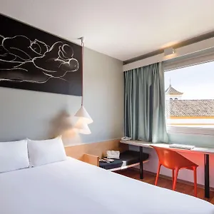 Ibis