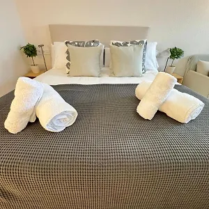 Triana Confort Apartamento *