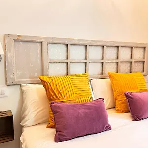 Palace House Hercules -