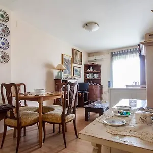 Piso Compartido * Севилья