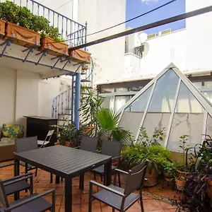 Rentalsevilla Mauricio דירה *