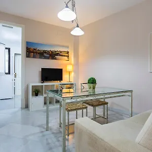 Santa Catalina Patio Andaluz 1 Moderno Apartment Seville