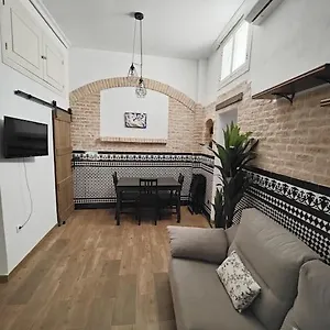 Centro Con Parking Apartment *