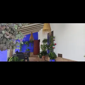 Independiente En Urbanizacion Villa *
