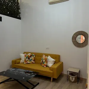 Apartament Feria *