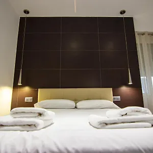 Rentalsevilla Republica Argentina Apartment *