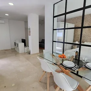 Rentalsevilla Teatinos I Apartment