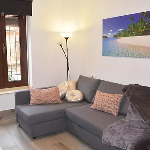 San Jacinto * Севилья