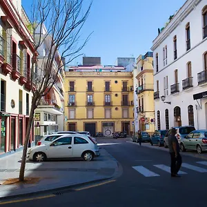 Puerta Del Arenal Ii Apartment Seville