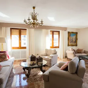Catedral Cabildo Apartment Seville