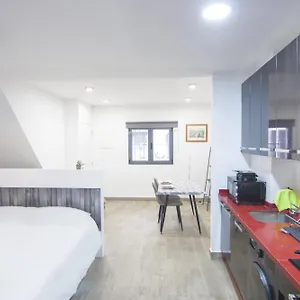 Rentalsevilla Conde Del Aguila Apartamento Sevilla