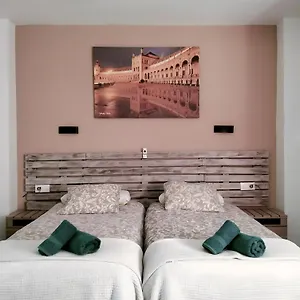 Apartment Loft Alameda De Hercules *